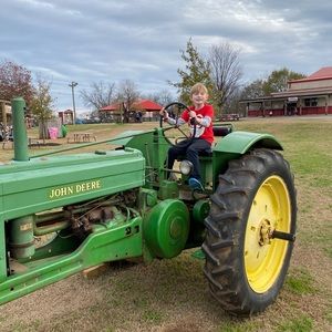 Meet your Posher, Josh